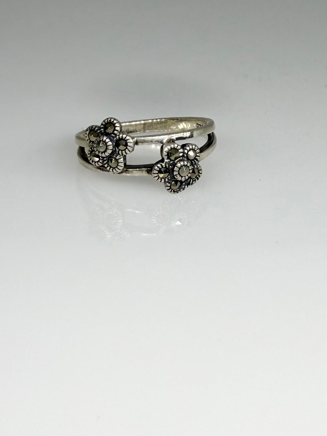 925 Sterling Silver Marcasite Floral Women Ring