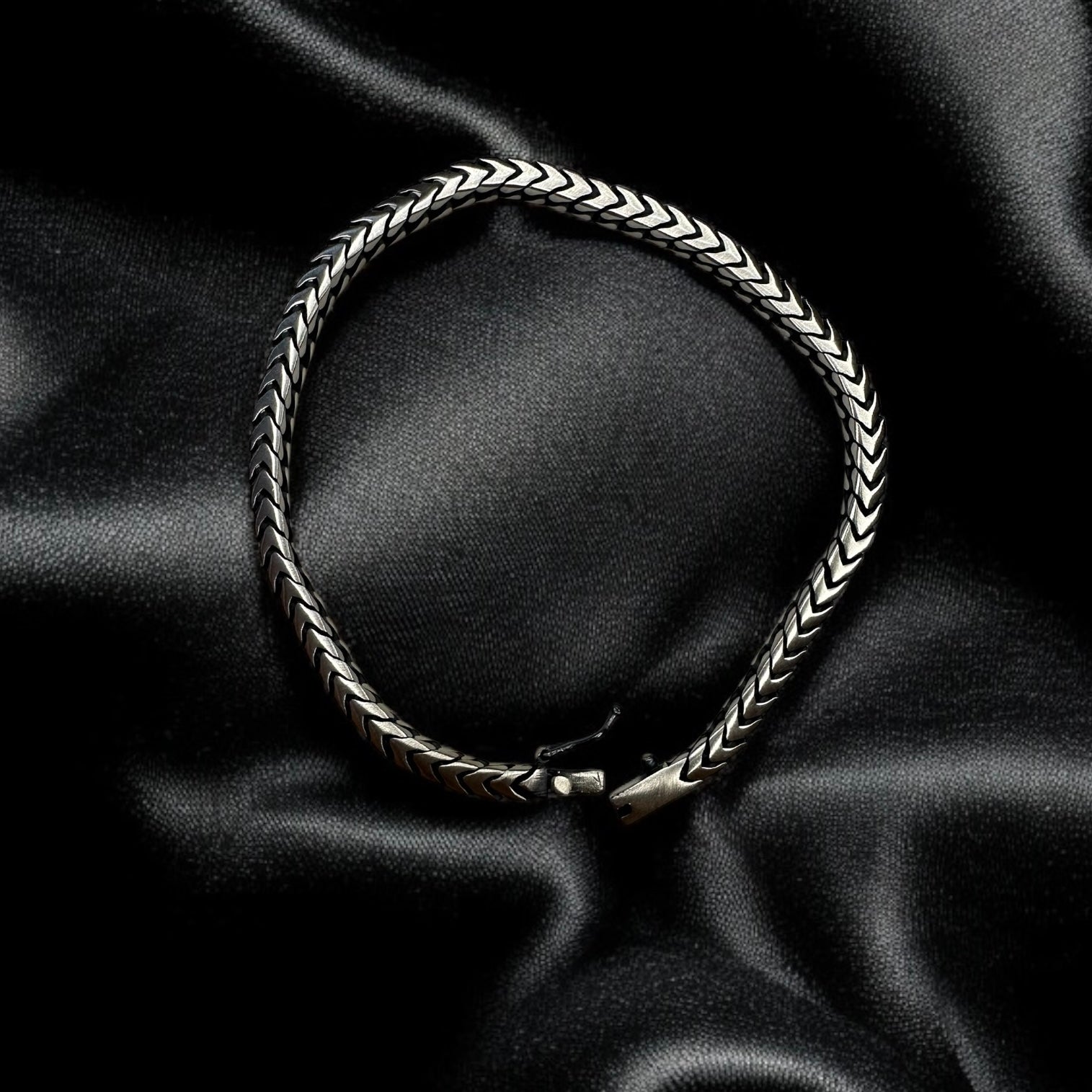 Classic Silver Elegance Men's 925 Sterling Silver Foxtail Bracelet