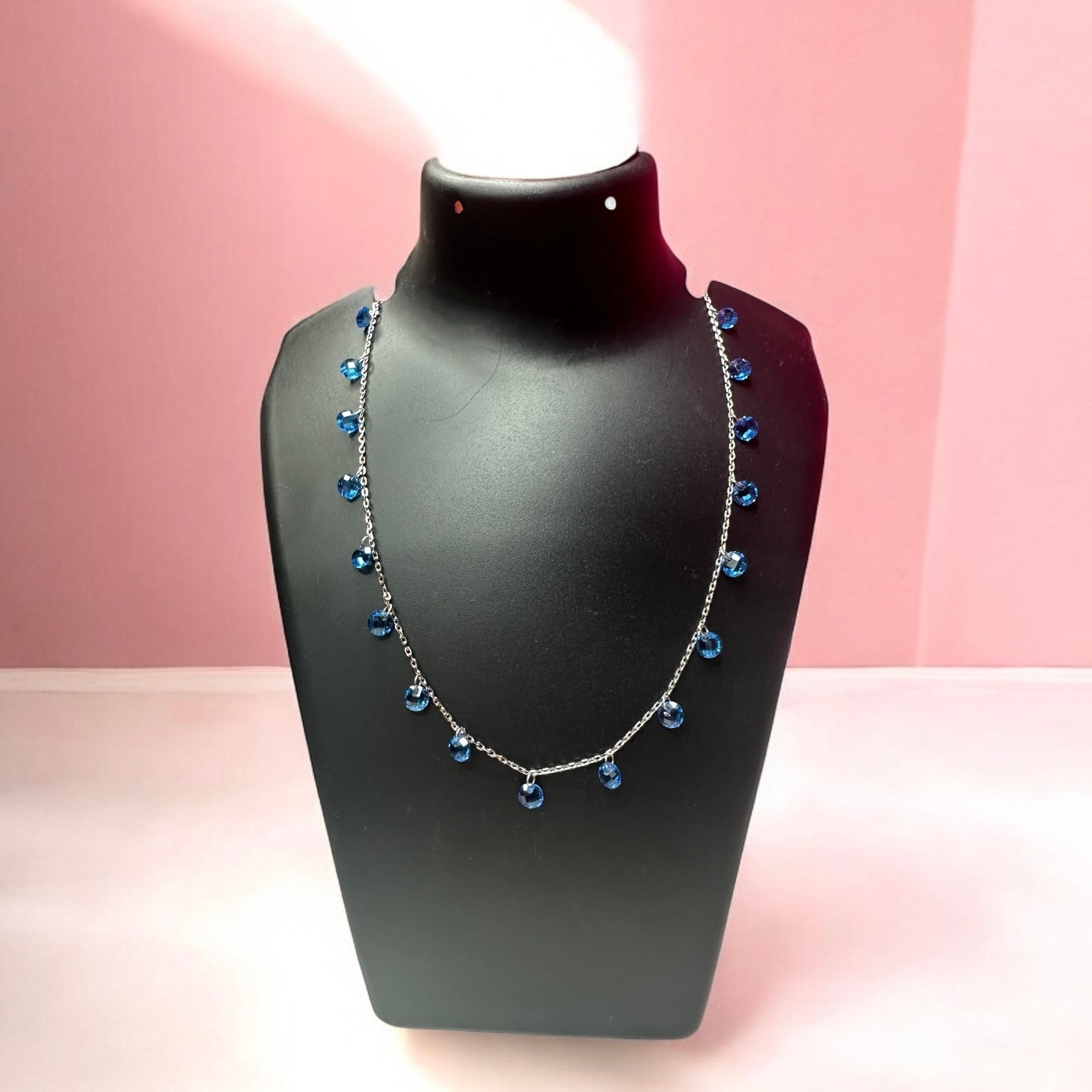 Stunning Silver Queens Pendant Neckpiece | For Her | 925 Sterling Silver