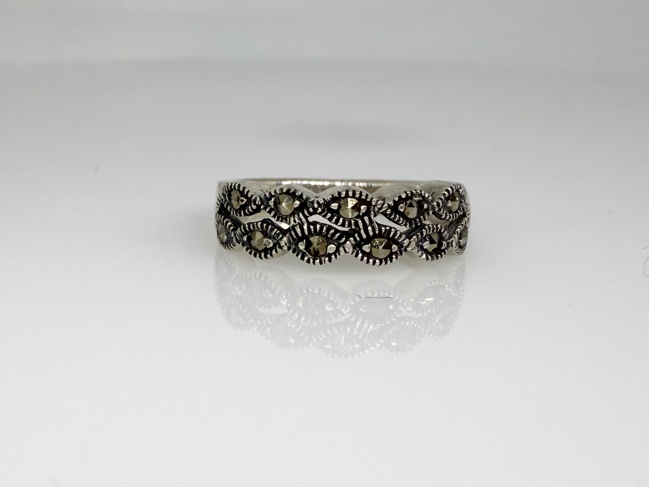 925 Sterling Silver Marcasite Minimal Women Ring