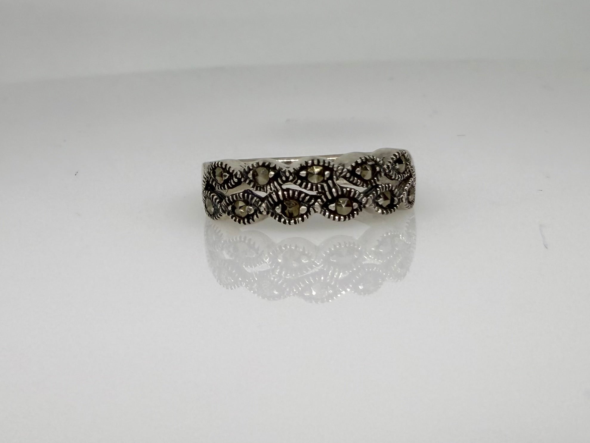 925 Sterling Silver Marcasite Minimal Women Ring