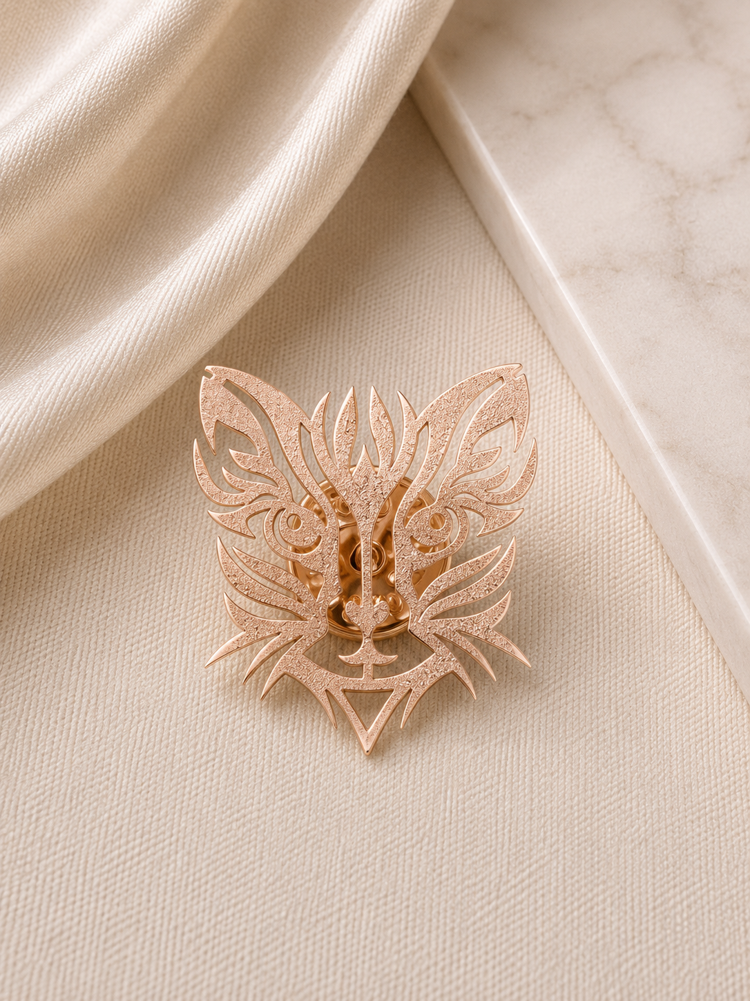 925 Sterling Silver Tribal Wolf Lapel Pin Brooch