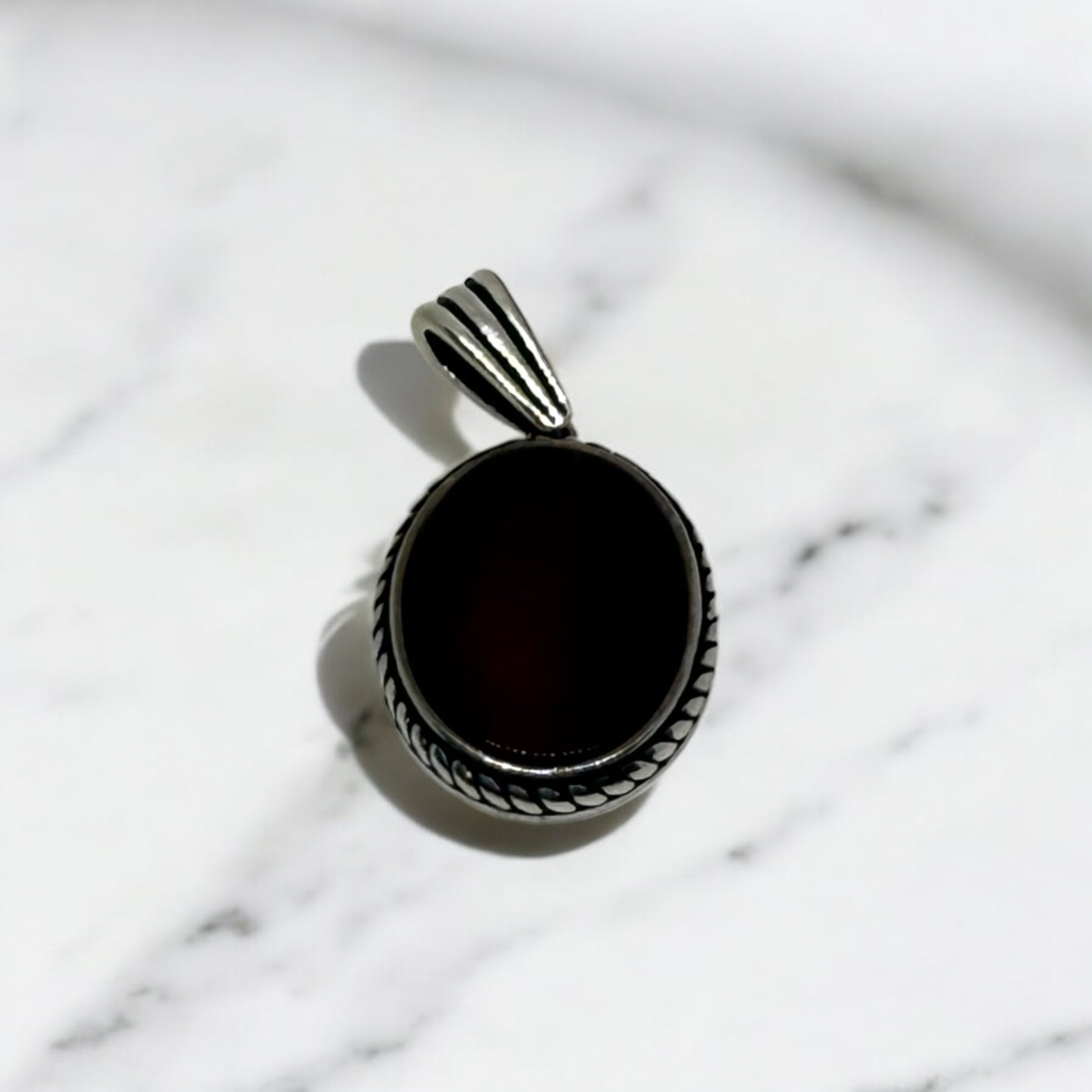925 Sterling Silver Bold Onyx Pendant