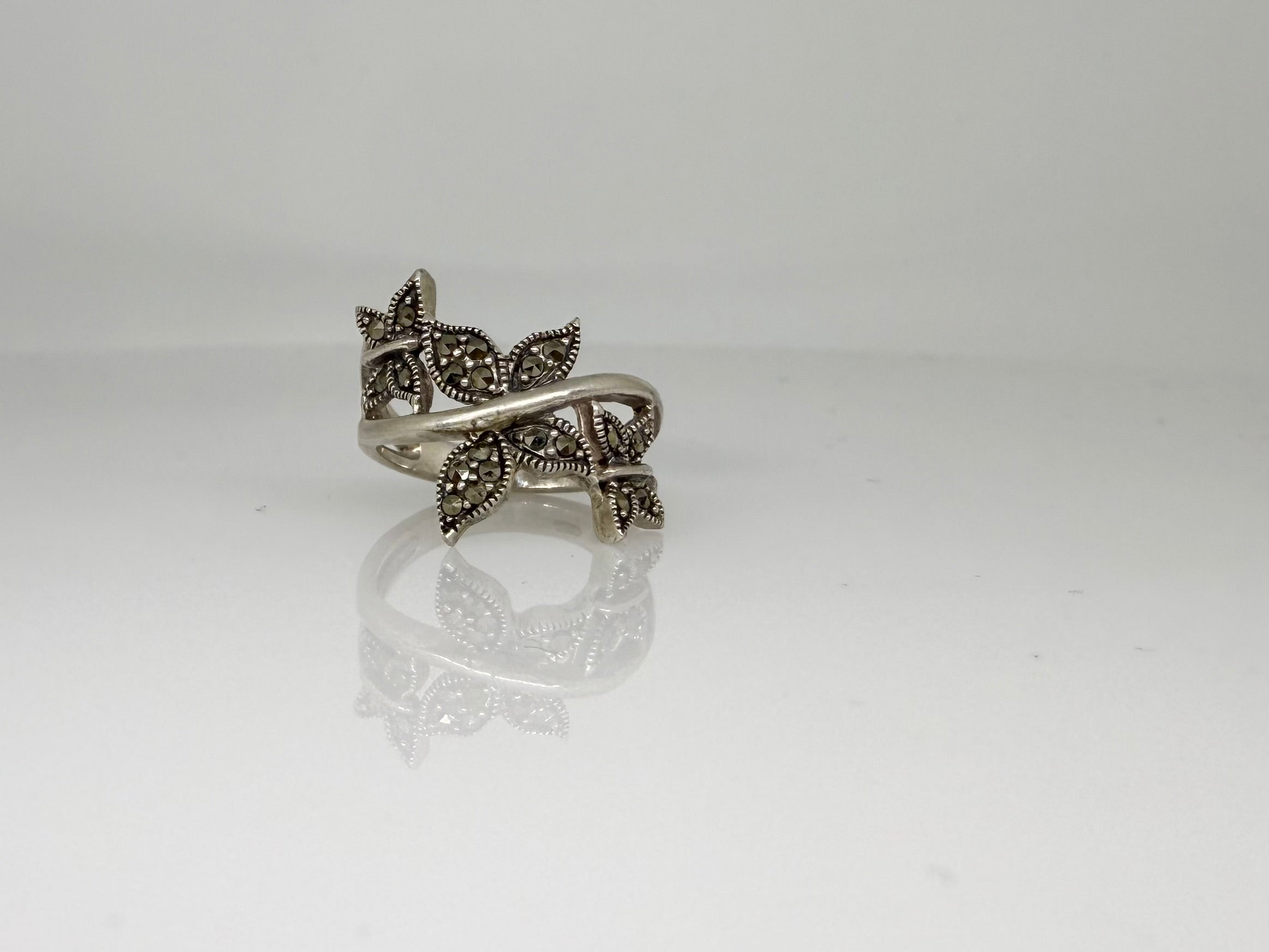 925 Sterling Silver Marcasite Meadow Women Ring