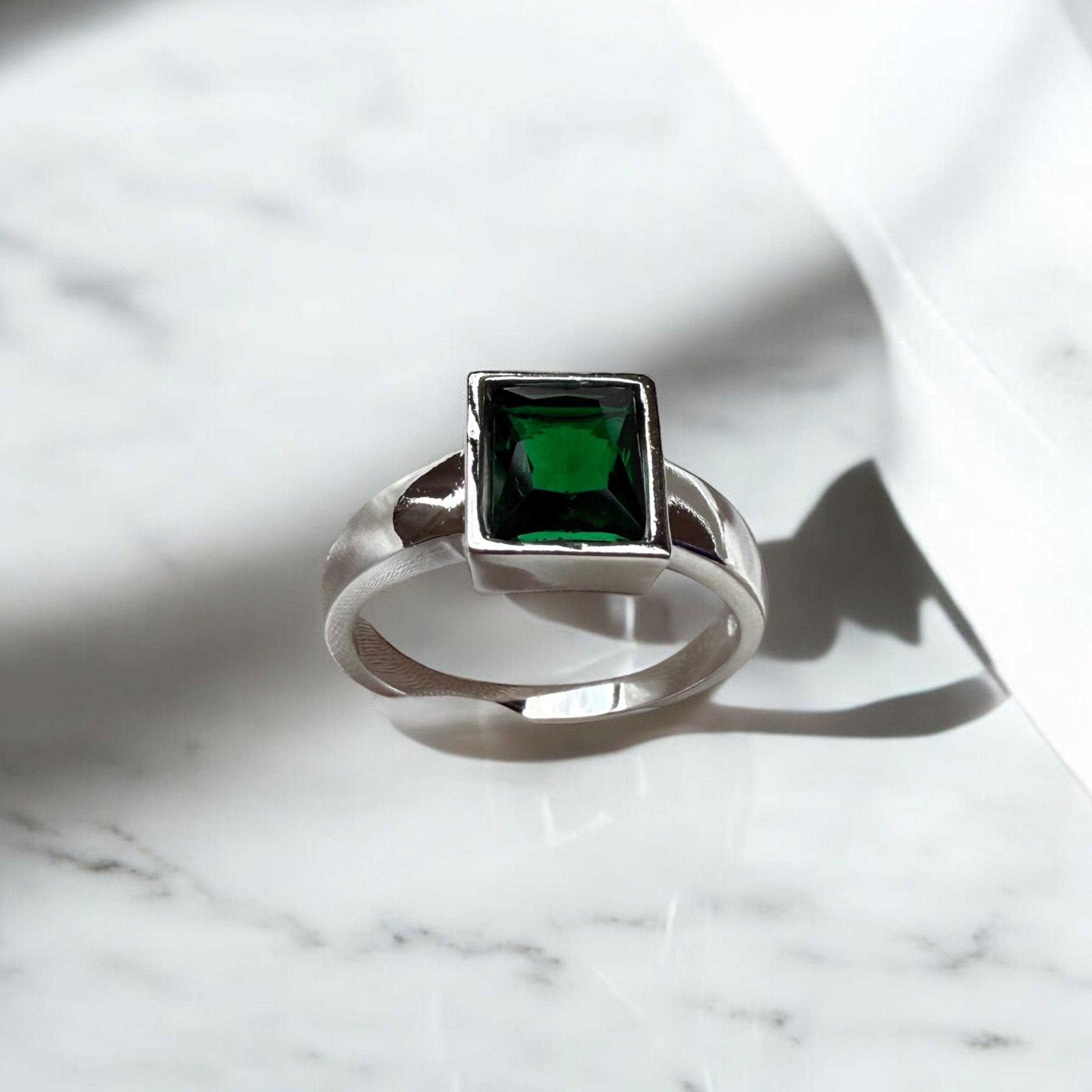 925 Sterling Silver Ring for Men | Emerald Edge