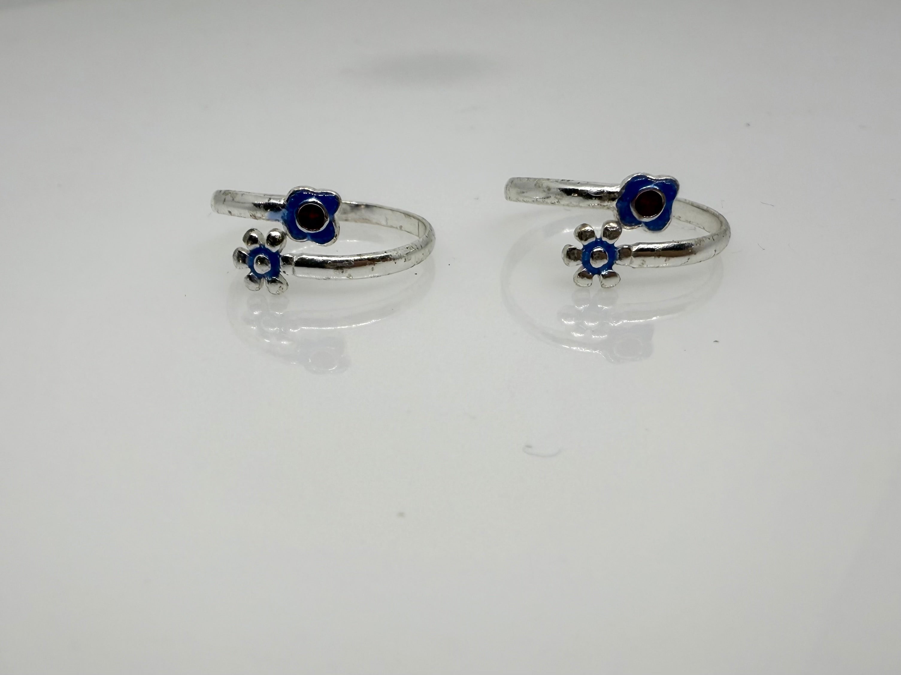 925 Oxidised Silver Toe Rings (2 Rings) Blue Flower | Free Size
