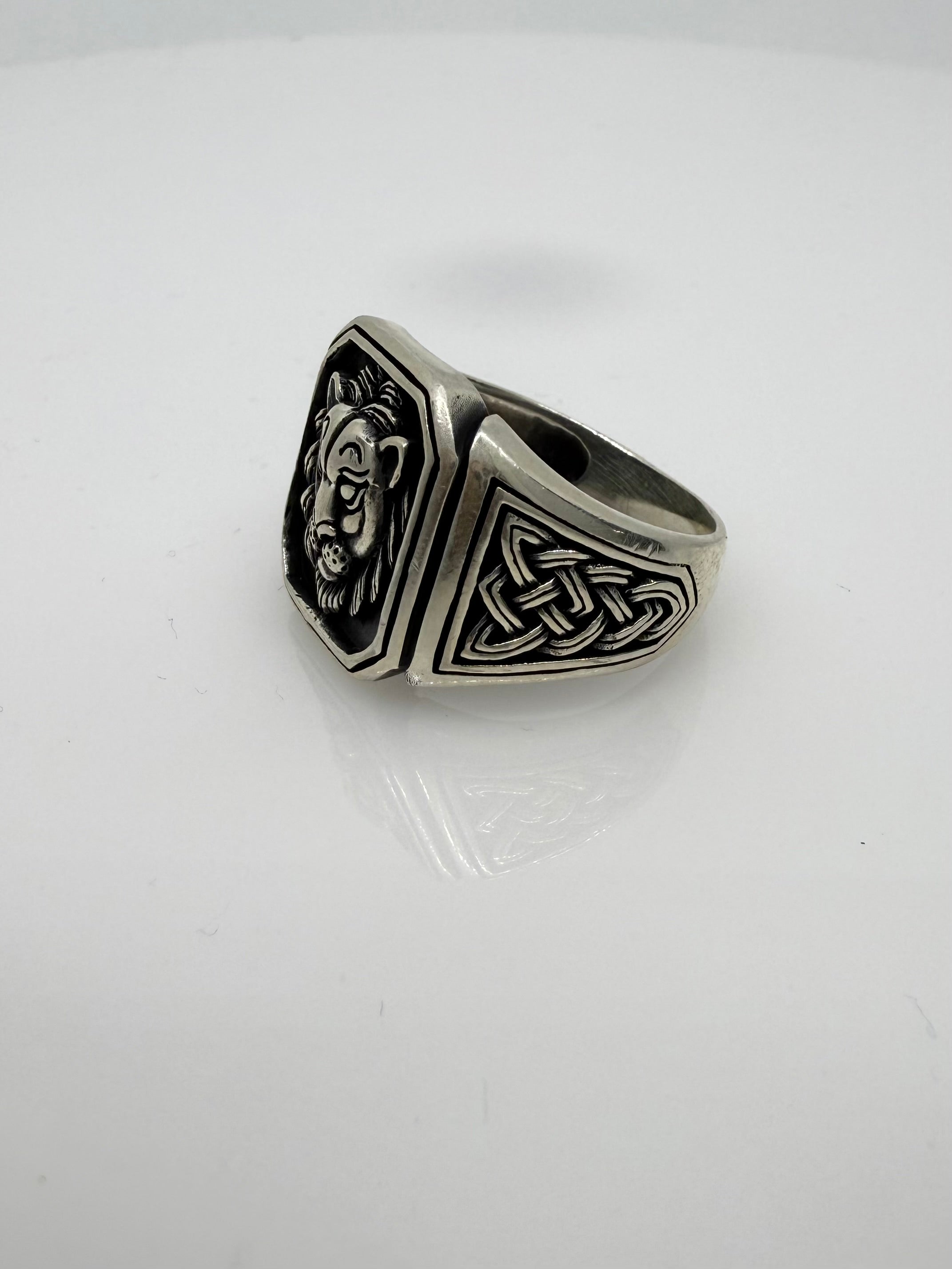 925 Sterling Silver Ring for Men | Regal Mane