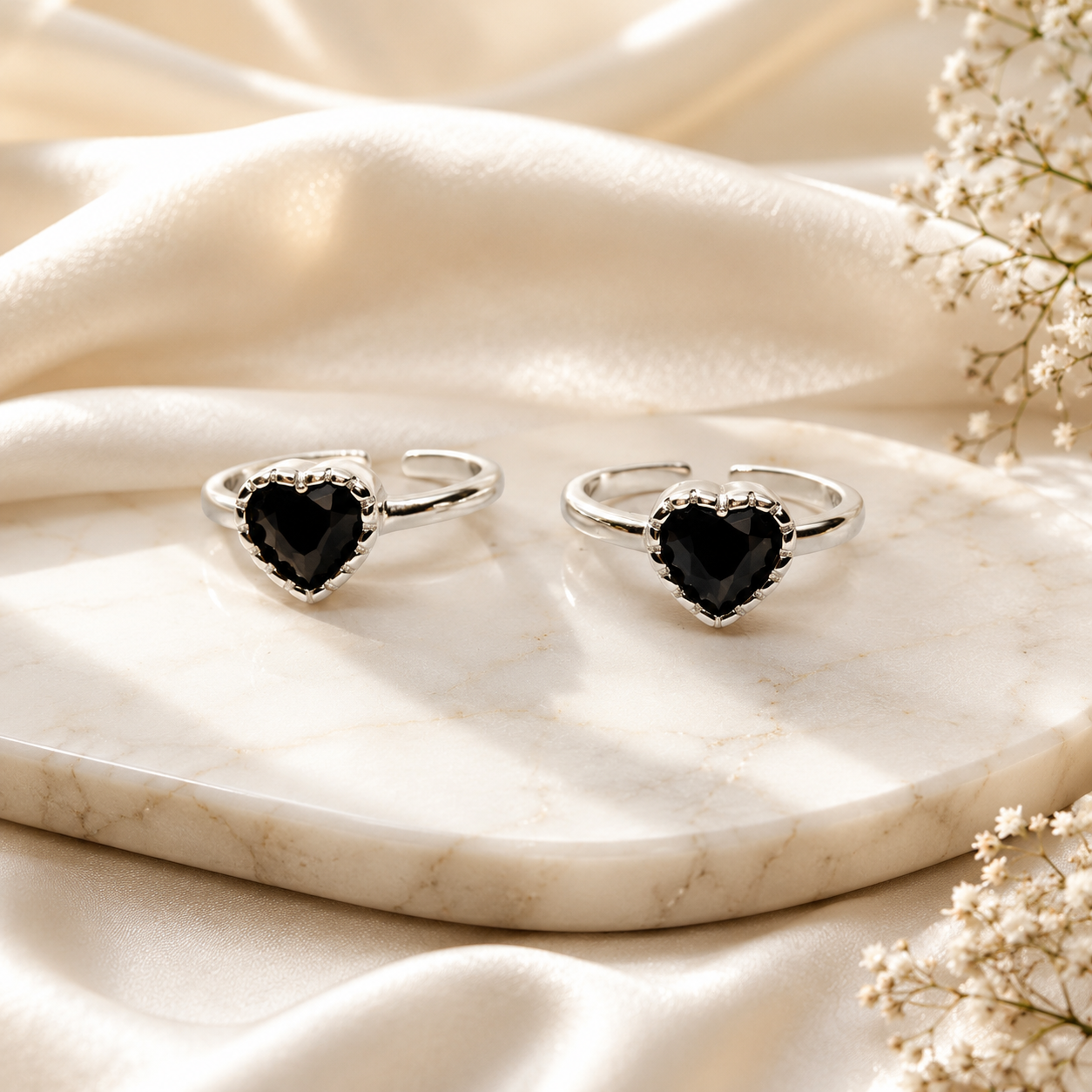 925 Sterling Silver Black Heart Toe rings ( 2 rings) | Free size