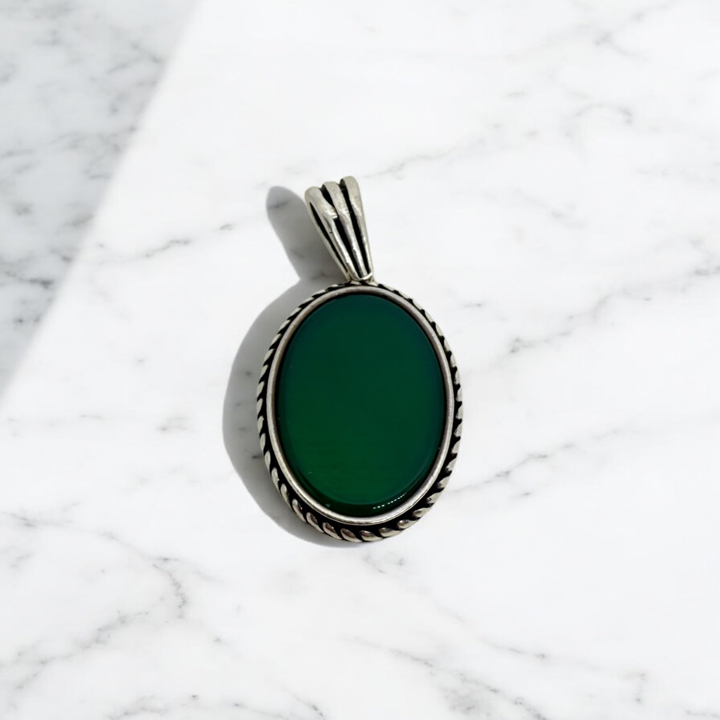 925 Sterling Silver Emerald Dust Pendant