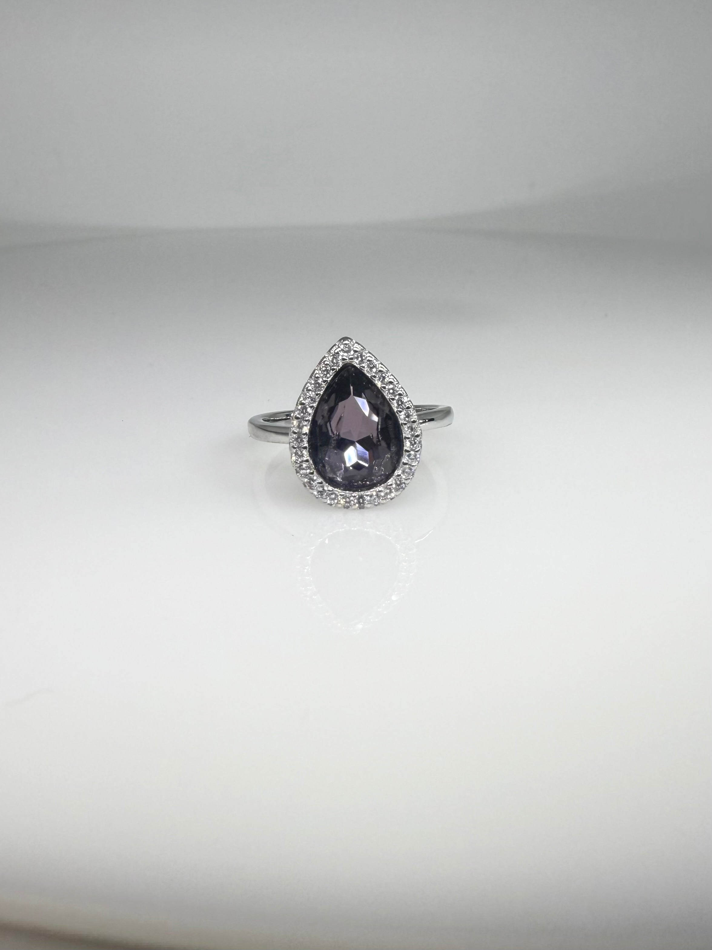 925 Sterling Silver Lush Petal Women Ring