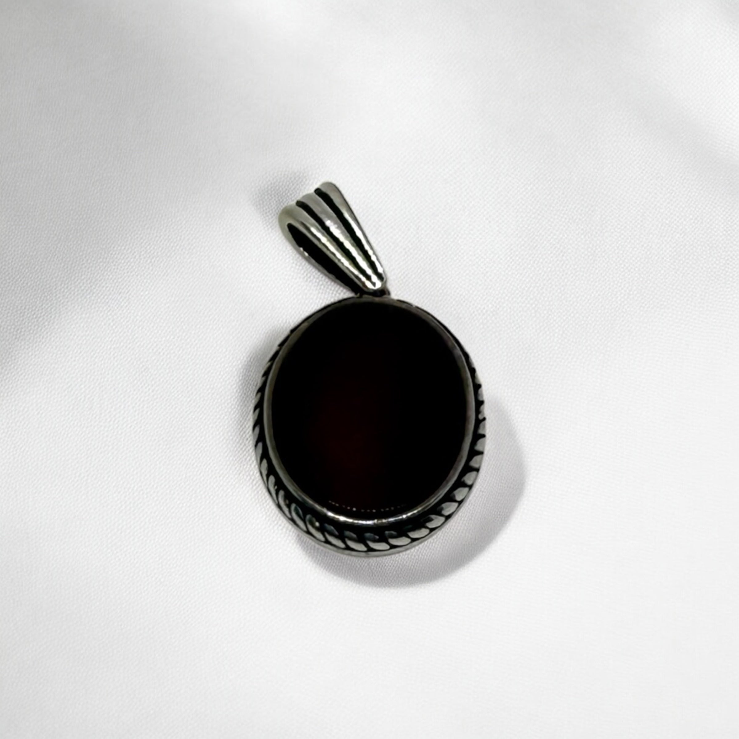 925 Sterling Silver Bold Onyx Pendant