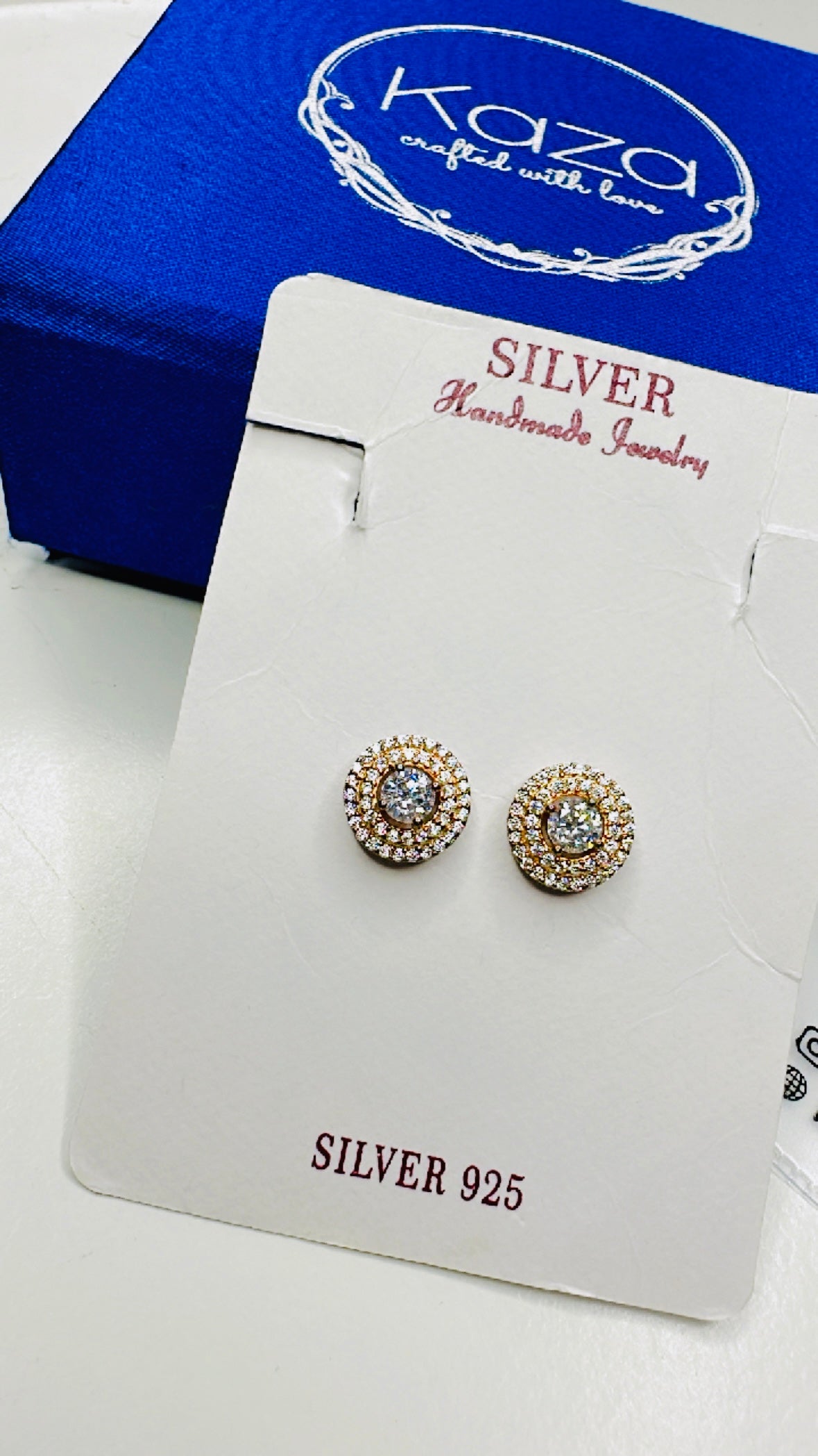 Chic Circle | 925 Sterling Silver Studs