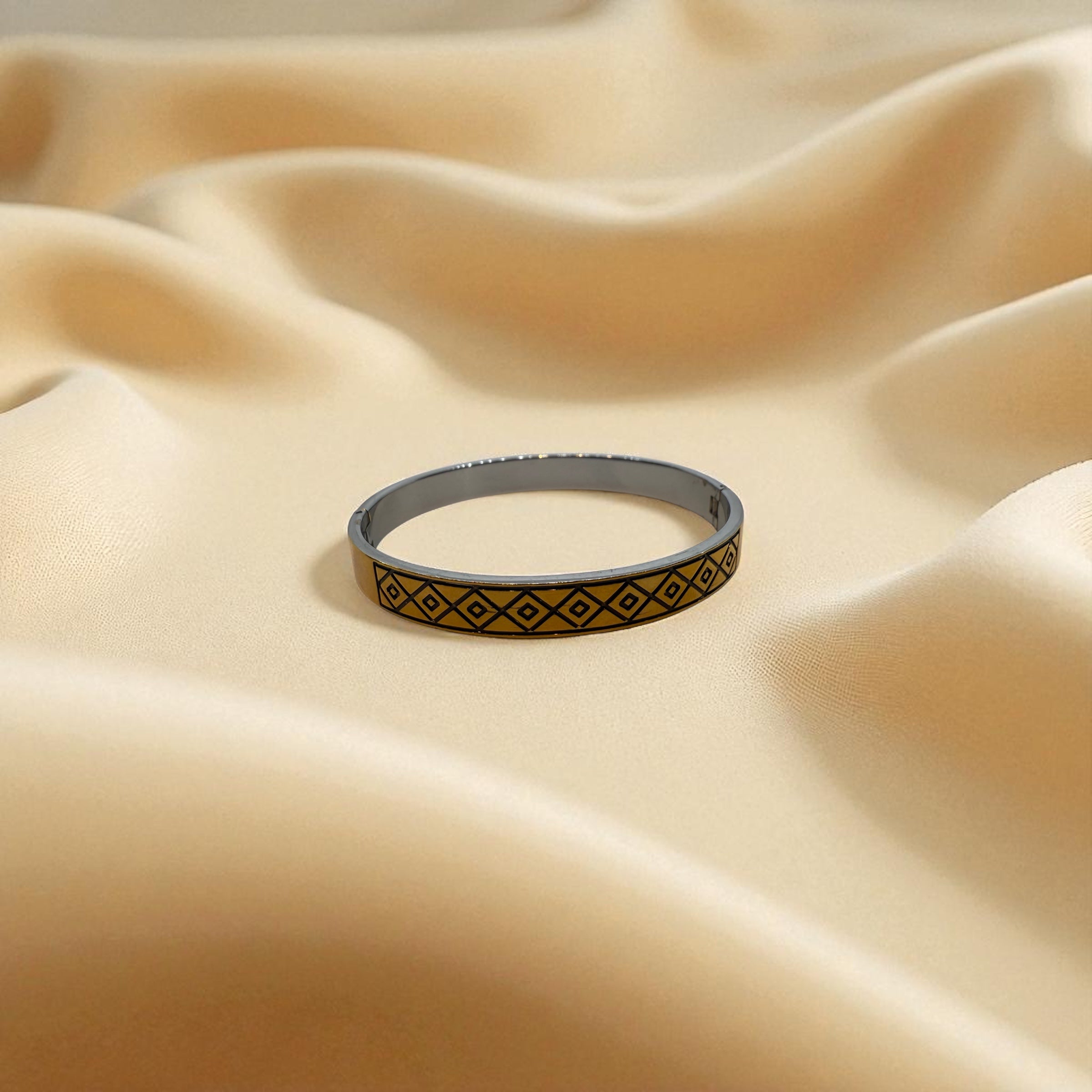 925 Sterling Silver Geometric Openable Kada Bangle | Gold Polish | Unisex Bangle | Men’s Kada