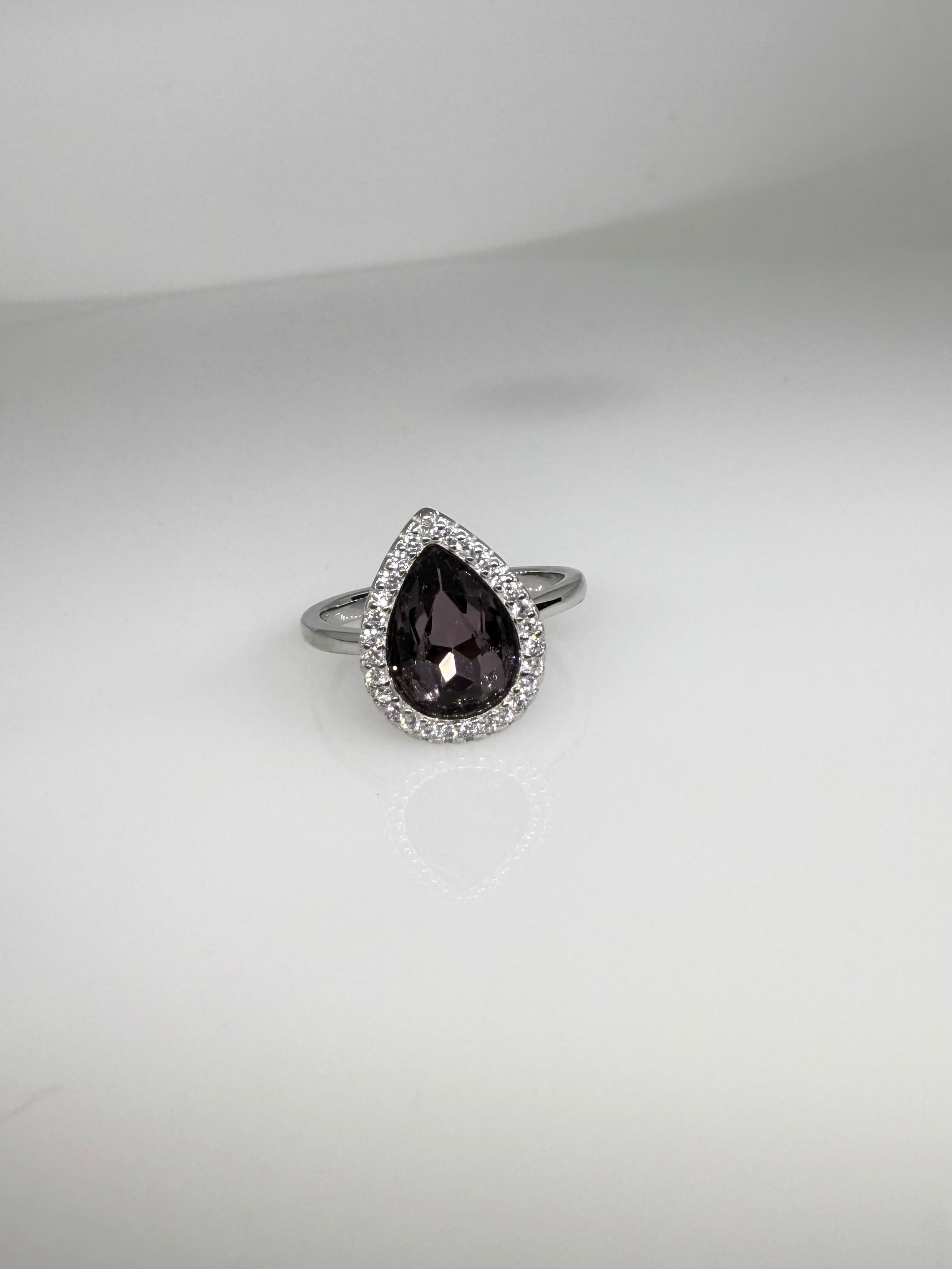 925 Sterling Silver Lush Petal Women Ring