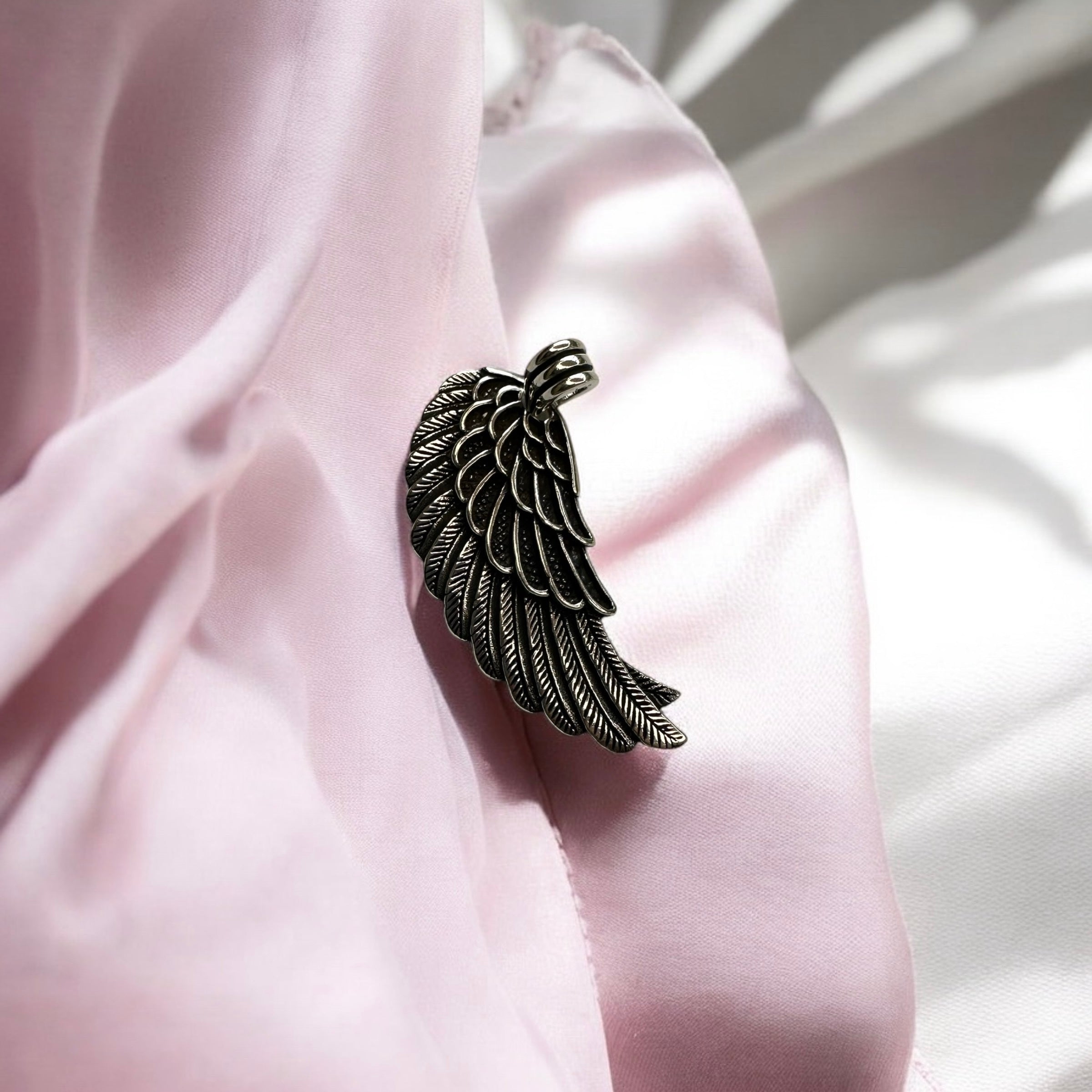 925 Sterling Silver Winged Radiance Pendant