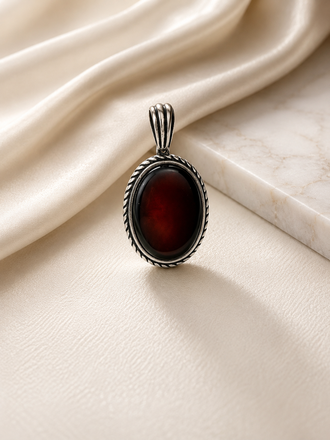 925 Sterling Silver Red Agate Oval Men’s Pendant