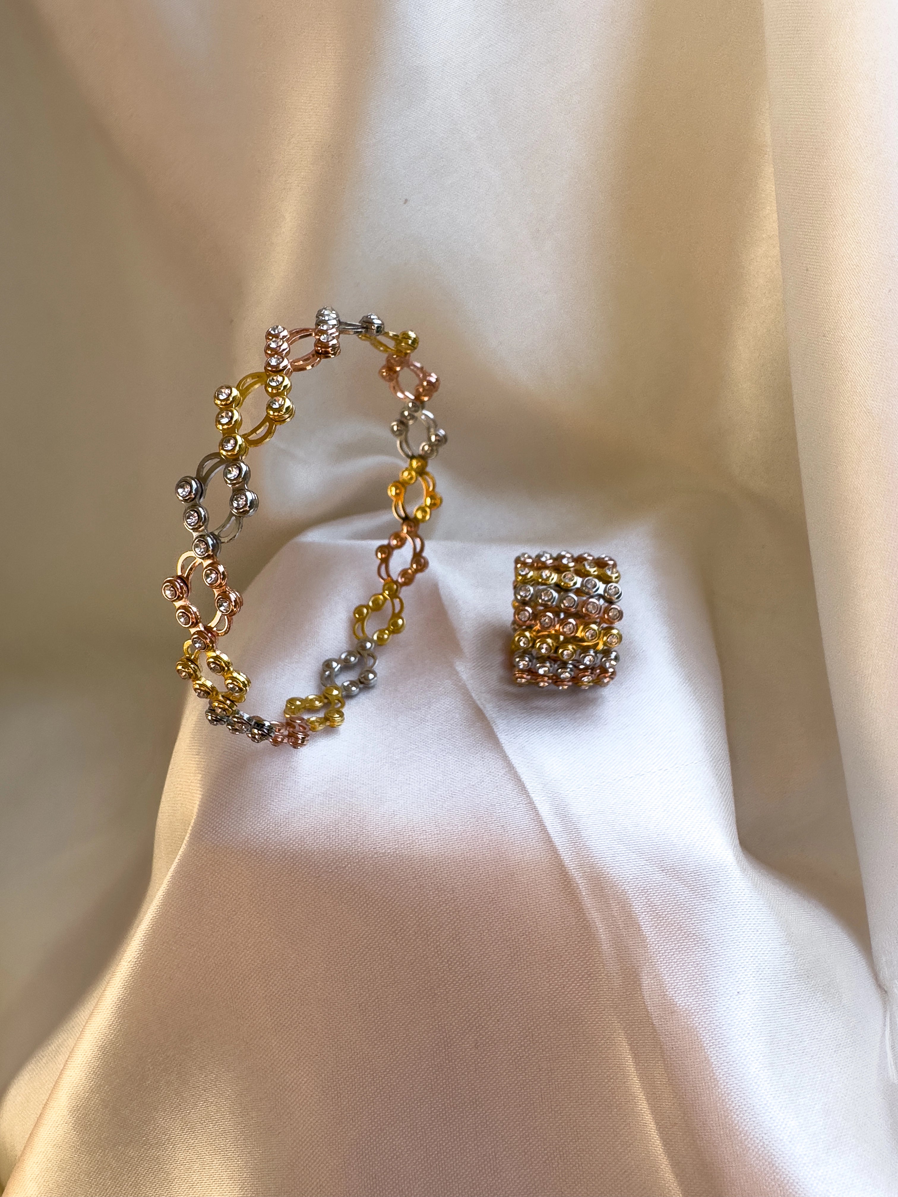 Pandora shine 2025 honeycomb lace ring
